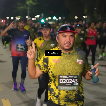 Runner Photo 7061024