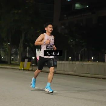 Runner Photo 7061035