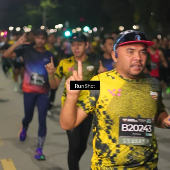 Runner Photo 7061037