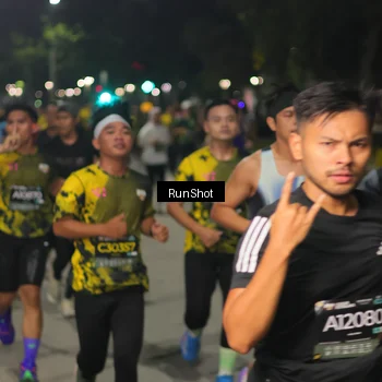 Runner Photo 7061055