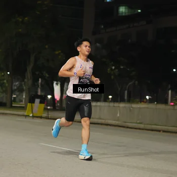 Runner Photo 7061056