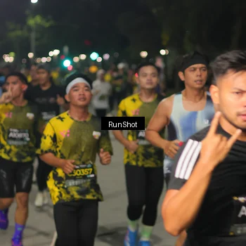 Runner Photo 7061084