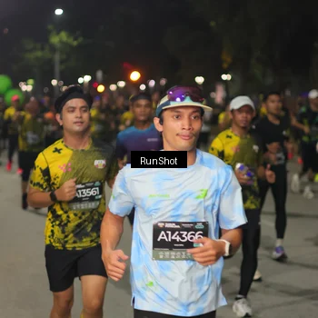 Runner Photo 7061087
