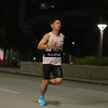 Runner Photo 7061110