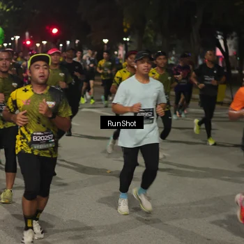 Runner Photo 7061112