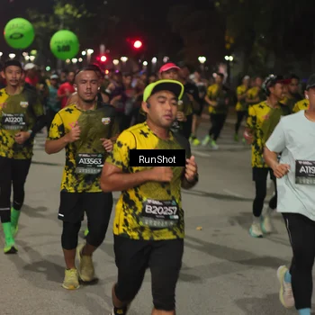 Runner Photo 7061114