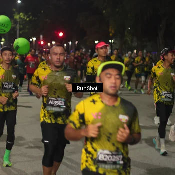 Runner Photo 7061115