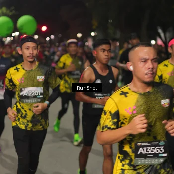 Runner Photo 7061120