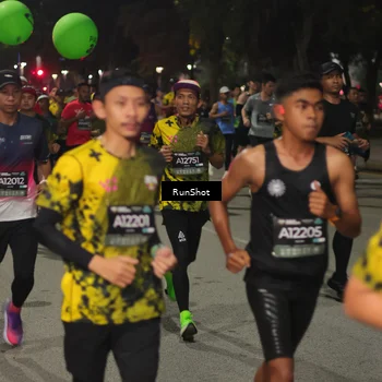 Runner Photo 7061125