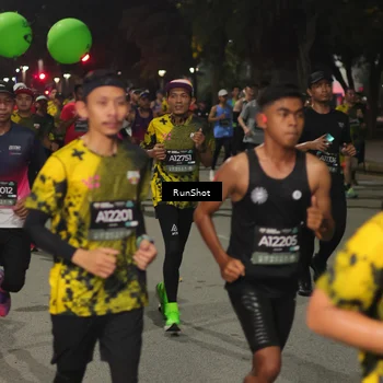 Runner Photo 7061126