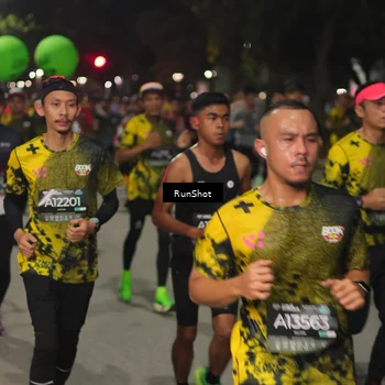 Runner Photo 7061127