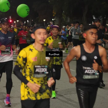 Runner Photo 7061128