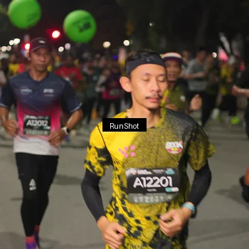 Runner Photo 7061130