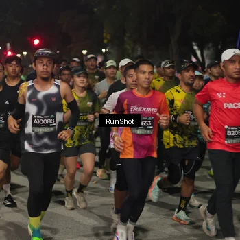 Runner Photo 7061153
