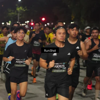 Runner Photo 7061156