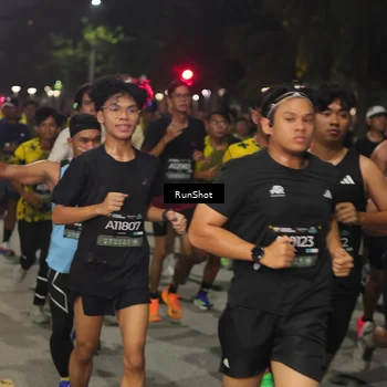 Runner Photo 7061158