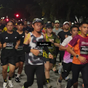 Runner Photo 7061164