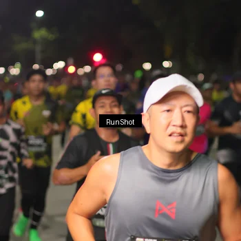 Runner Photo 7061210