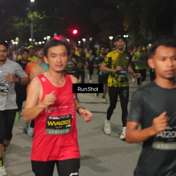 Runner Photo 7061240