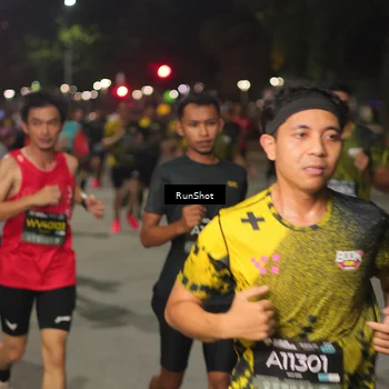 Runner Photo 7061253