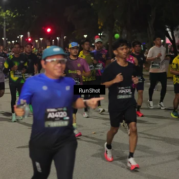 Runner Photo 7061265