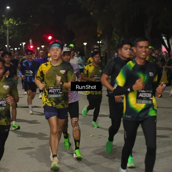 Runner Photo 7061286