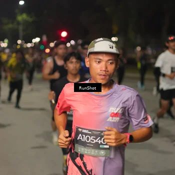 Runner Photo 7061314