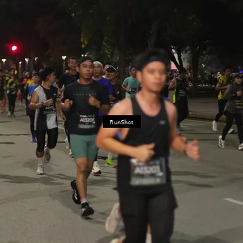 Runner Photo 7061316