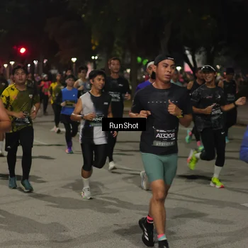 Runner Photo 7061324