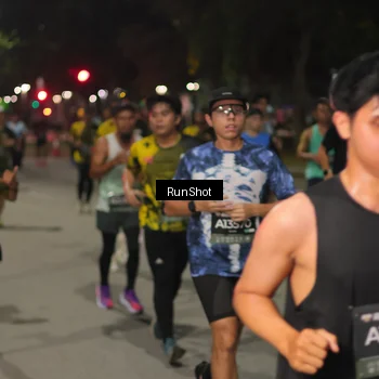 Runner Photo 7061325