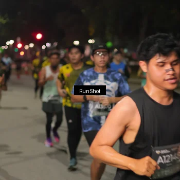 Runner Photo 7061330
