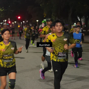 Runner Photo 7061340