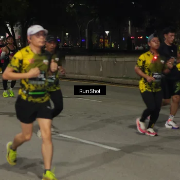 Runner Photo 7061361