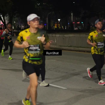 Runner Photo 7061368
