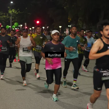 Runner Photo 7061375