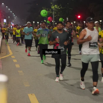 Runner Photo 7061387