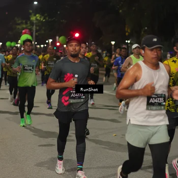Runner Photo 7061393