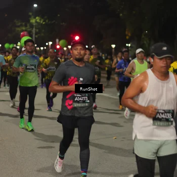 Runner Photo 7061395