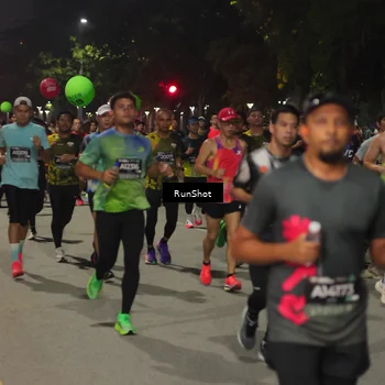 Runner Photo 7061402