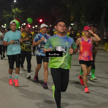 Runner Photo 7061404