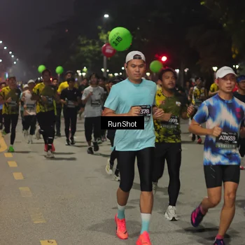Runner Photo 7061418