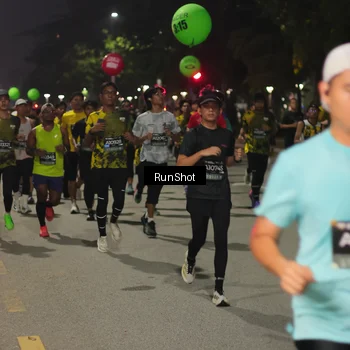 Runner Photo 7061423