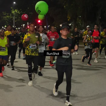 Runner Photo 7061429