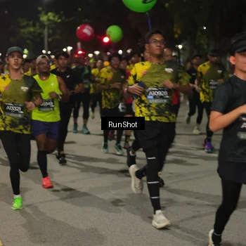 Runner Photo 7061435