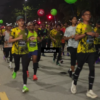 Runner Photo 7061436