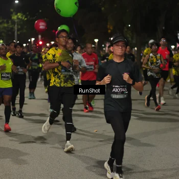 Runner Photo 7061447