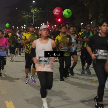 Runner Photo 7061451