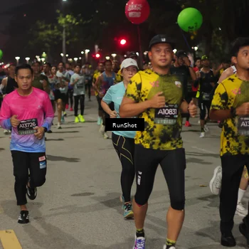 Runner Photo 7061468