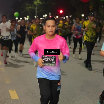 Runner Photo 7061471