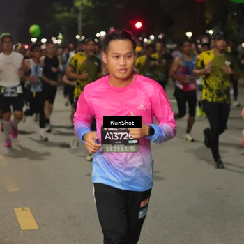 Runner Photo 7061474